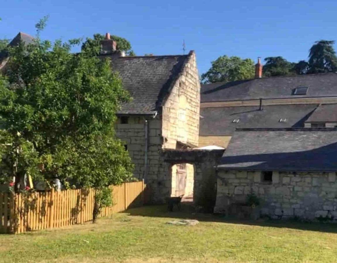 Le Coudray-MacouardLe Colombierアパートメント エクステリア 写真